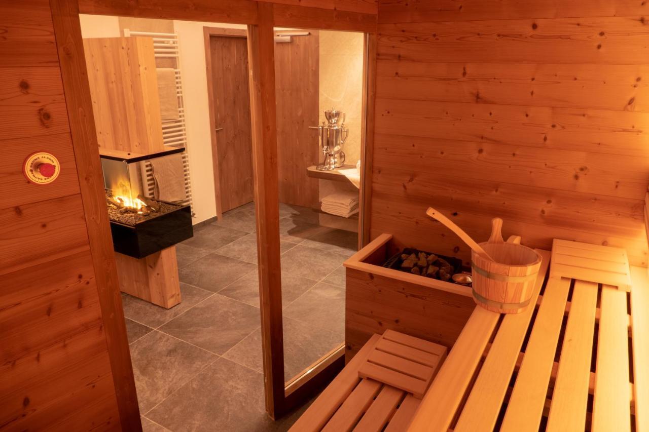 Villa Artic Apartments Campitello di Fassa Exteriör bild