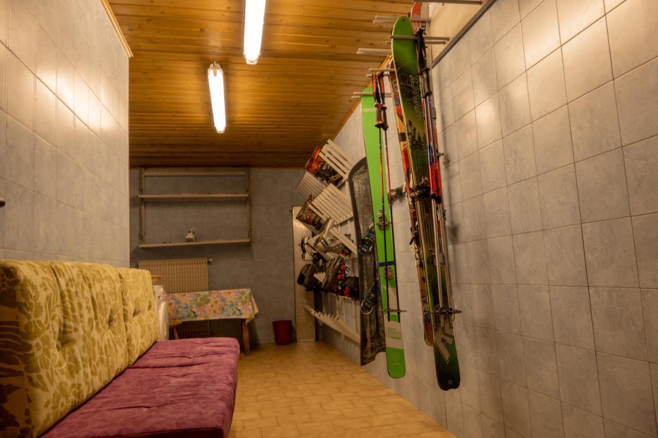 Villa Artic Apartments Campitello di Fassa Exteriör bild